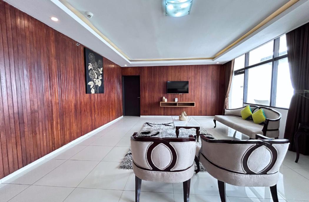 Grand Inna Samudra Beach Cimaja Exterior photo