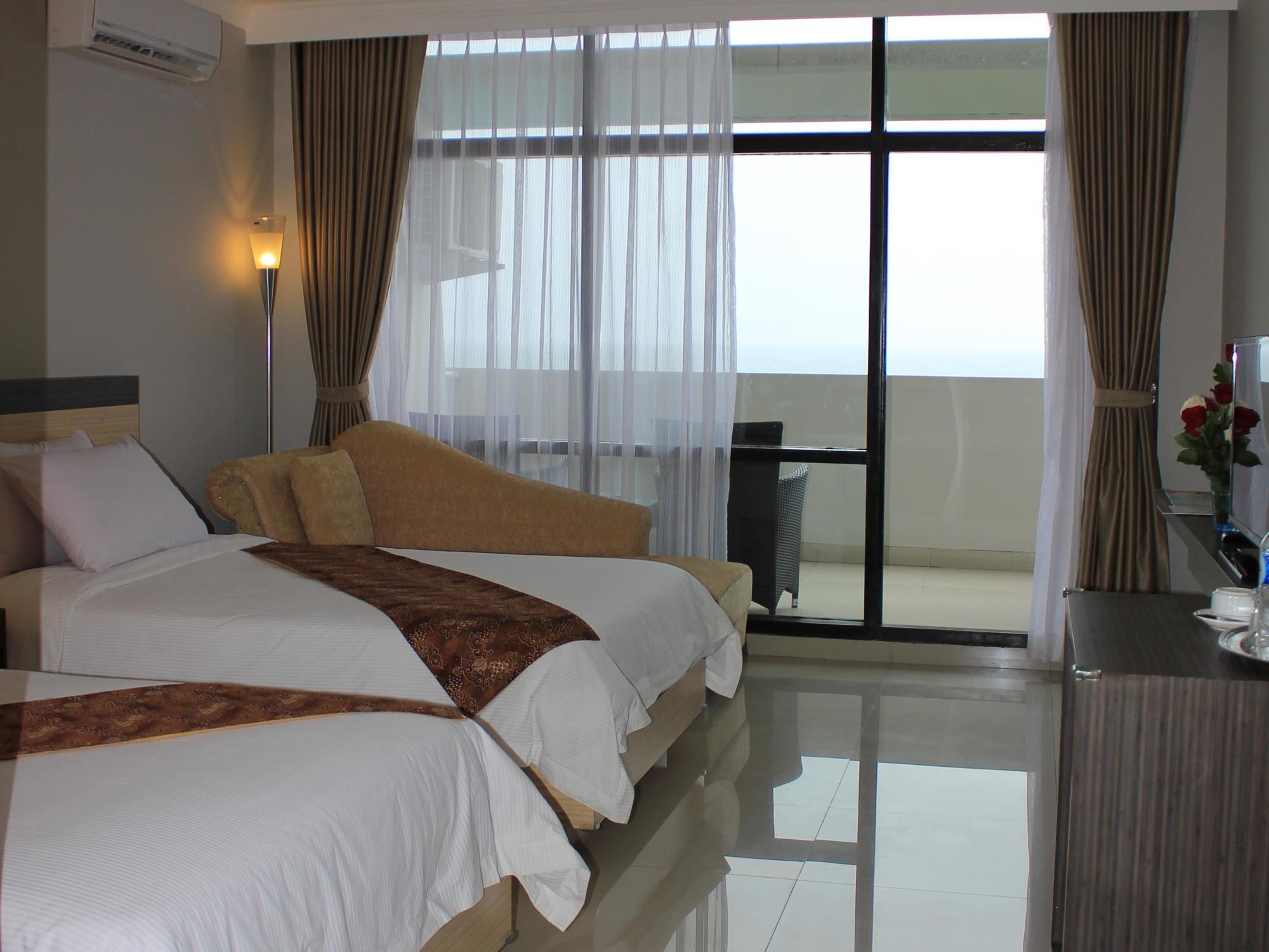 Grand Inna Samudra Beach Cimaja Exterior photo